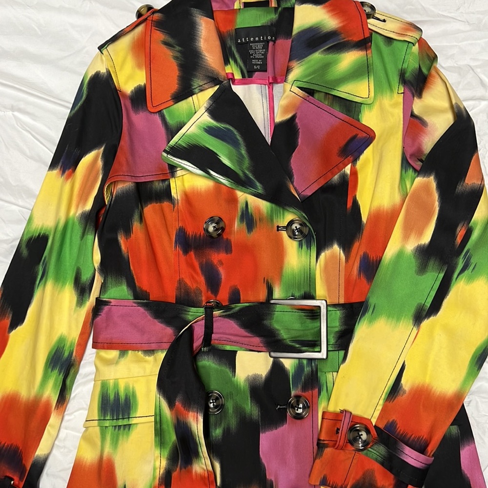 Attention button up jacket - Picture 2 of 4